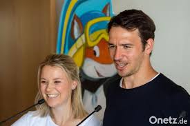 From wikimedia commons, the free media repository. Zweites Kind Von Miriam Und Felix Neureuther Ist Da Onetz