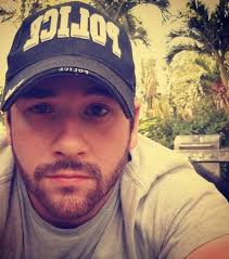 Post a selfie with you're age. I'll go first .... I'm 34. ~ Cody Bret