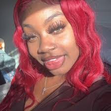 Cindy Mccroskey's Instagram, Twitter & Facebook