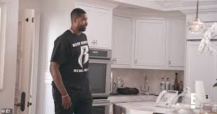Between the state of shock we felt and the intensity of our screams, we. Freedomroo Tristan Thompson Seeks The Advice Of Khloe Kardashian S Sister Kim In Latest Teaser For Kuwtk Australiannewsreview