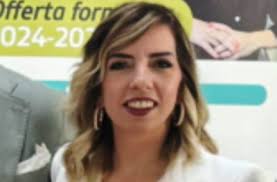 Caltagirone: corona fiori in memoria defunti e doni ai bambini degli  istituti per minori