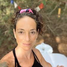 Hello IWR! We're looking for the owner of a Dalmatian that bit our dog  yesterday in Sta Gertrudis just outside Bar Costa yesterday evening. At the  time we couldn't find any marks