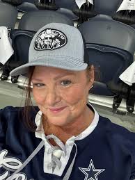 Dallas Cowboys and New York Giants game in Knoxville tap gear