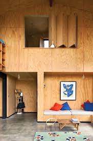 Maison Bois Des Interieurs En Bois Chaleureux Et Originaux En 2020 Maison Bois Interieurs En Bois Maison Prefabriquee