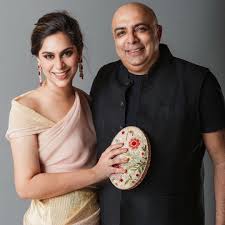 Upasana Kamineni Konidela On Instagram Wear Ur Personality Mine Is Comfortable Carefree Classic Chic Conservative Y Classic Chic Color How To Wear Valla father inti peru vasthundi kada. wear ur personality