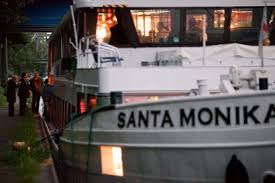 67 meters cakma kiz kulesi. Bordfest Schlagerparty Mit Der Santa Monika Fest