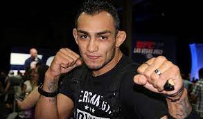 Общее количество времени, которое тони фергюсон провел под соперниками на земле в двух другой огорчительный факт о нынешнем тони фергюсоне — он совсем не бьет. Toni Fergyuson Tony Ferguson Biografiya Foto Luchshie Boi Lichnaya Zhizn Zhena Rebenok 2021