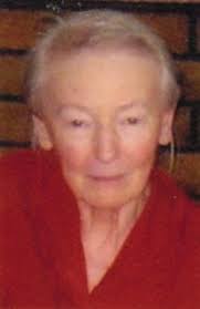 Evelyn Mae "Evie" Grew