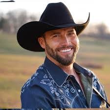 Chrystal Gibson's Instagram, Twitter & Facebook