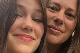 Fundraiser for Jenelle Bowen by Toni Bowen : A caravan for Mahlee to come  home