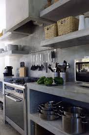 Beton Cire Le Mode D Emploi 05 Plan De Travail Cuisine Cuisine Beton Cuisine Moderne