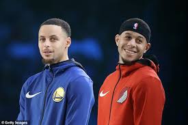 'it's not my job to do everything for everybody'. Stephen Curry Will Make Nba History When He Faces Younger Brother Seth In Western Conference Finals Daily Mail Online