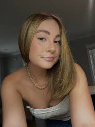 Hey girls!! Andrea Dunning and I are looking for a third roommate!! The  lease renews 2/28. The third floor bedroom and private bathroom is open for  $1200 plus around $120 for utilities