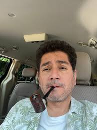 Rattray Ahoy Pipe Smoking Experience with Stockton Tobacco in Mexico City