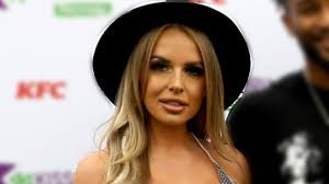 Faye Winter opens up about worrying surgery that's scarred her for life