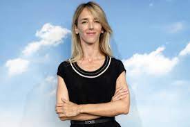 En 2008 javier maroto fue nombrado portavoz del grupo municipal del pp en el consistorio vitoriano, así como su responsable en el área de urbanismo. Cayetana Alvarez De Toledo Cum Laude Del Nuevo Viejo Pp Espana