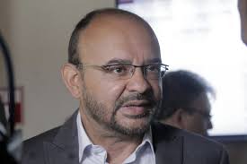 Buscan que diputados tránsfugas no presidan comisiones de trabajo