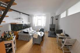 Mietwohnungen frankfurt von privat & makler. Schone Wohnung In Frankfurt Am Main Mit Holzernem Dielenboden Wohnen In Frankfurt Am Main Frankfurt Dielenboden Apartment Wohnen Haus Schone Wohnungen