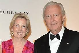 Carol Critch's Instagram, Twitter & Facebook