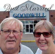 Check out Tayla Lynn and Anthony Brutto having some fun and giving out  facts for Loretta's latest Grammy...