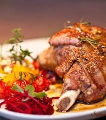 cuisine souris d agneau confite au miel a l ail et au romarin agneau confit souris d agneau confite souris d agneau