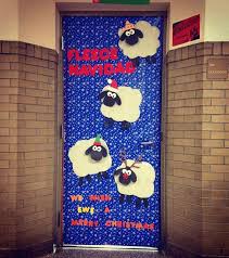 Classroom Door Feliznavidad Fleecenavidad Merrychristmas Christmasdoor Christmas Classroom Door Christmas Door Decorations School Door Decorations