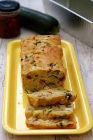 Cake Aux Courgettes Tomates Sechees Mozzarella Et Basilic Amandine Cooking Cake Courgette Recette Apero Facile Cake Courgette Tomate