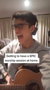 Dan Moffett (@the.dan.moffett)