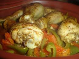 Poulet Au Citron Confit Et Ses Legumes Recette En 2020 Recette Poulet Citron Poulet Au Citron Citrons Confits
