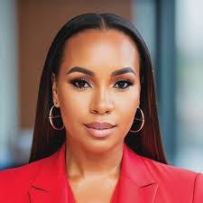 Leanne Ritchie's Instagram, Twitter & Facebook