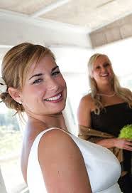 Daisy Swift's Instagram, Twitter & Facebook