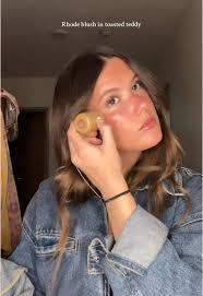 Ellen Tracy Shimmer Glow Bronze Palette