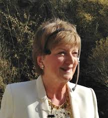 Olive Simpson (Soprano)