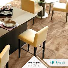 Dogal Gorunumu 60x60 20mm Ebatlari Ile Carmela Dis Mekan Tasarimlarinda Naturel Ve Modern Gorunumu Bir Arada Sunuyor Tasarim Modern Dekorasyon