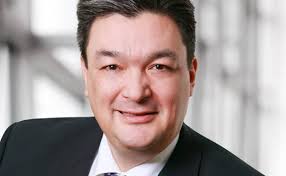 Commerzbanker wechselt zu Commerz Real