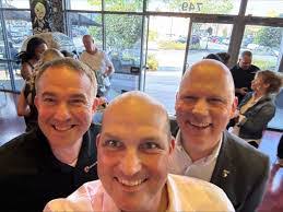 Justin Surber's Instagram, Twitter & Facebook