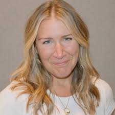 How to Win the LinkedIn Race: Positioning for Visibility