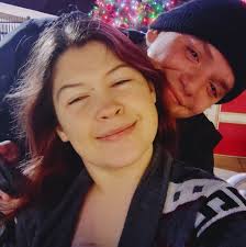 Anyone know of a working number for the KFC/Taco Bell? I'm trying to call  for a follow up