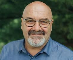 Dedicated: Training Your Children to Trust and Follow Jesus: Houser, Jason,  Harrington, Bobby, Harrington, Chad: 9780310518297: Amazon.com: Books