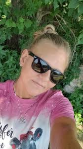 Stephanie Collier Tall