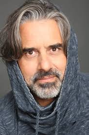 אוליבר רוס‎