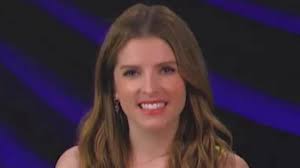 Anna Kendrick Talks Pitch Perfect Friendships 10 Years Later