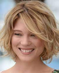 15 Curly Shag Haircuts For Short Medium Long Curls Askhairstyles Short Wavy Hairstyles For Women Short Thick Wavy Hair Thick Wavy Hair