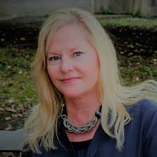 Janette Peterson's Instagram, Twitter & Facebook