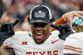 Highlights: Washington holds off Texas in CFP thriller