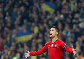 The news is made by cristiano ronaldo on july 3 2010 through his official pages in facebook and twitter. Cr700 De Falta Penalti Pe Direito Esquerdo Veja Raio X Dos 700 Gols De Cristiano Ronaldo Futebol Internacional Ge