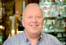 Victorian Market jeweller hopeful recovery will come