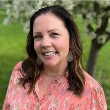 Eva Riddick's Instagram, Twitter & Facebook