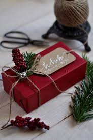 Want some tips for wrapping your christmas presents? Creative Christmas Wrapping Packaging Design Molitsy Blog Diy Christmas Gifts Gift Wrapping Inspiration Gift Wrapping