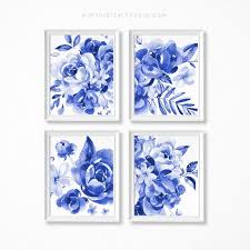 Blue And White Floral Printable Decor This Set Of Four Prints Has A Wedgewood Feel To It And Would Add A T Floral Wall Art Flower Illustration Flower Wall Art